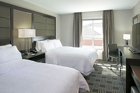 Hampton Inn & Suites Bridgewater, NJ