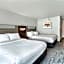 Holiday Inn Express Hotel & Suites Milwaukee-New Berlin By IHG