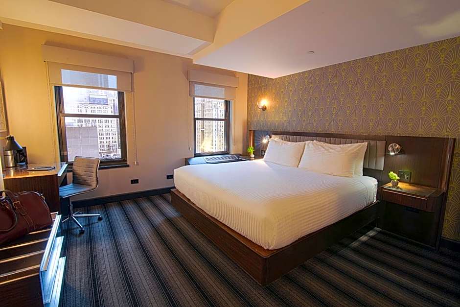 Photo 1 of 4 of Signature 1 King Bed