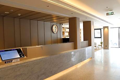 Ji Hotel Wenzhou Yongjia Oubei Center