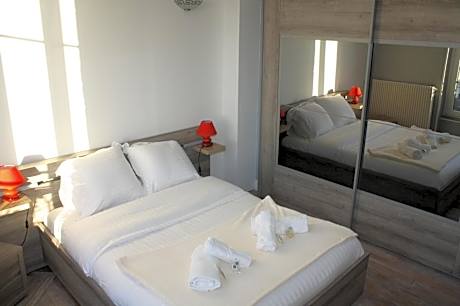 Double Room with Shared Bathroom