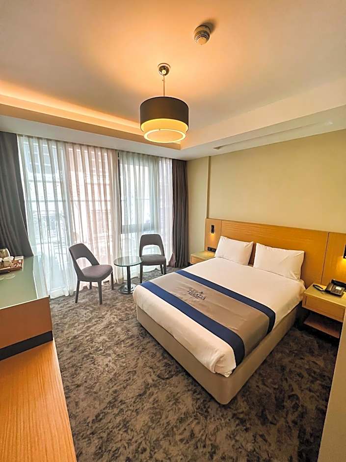 Triada Hotel Karakoy