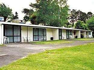 Opal Hot Springs & Holiday Park