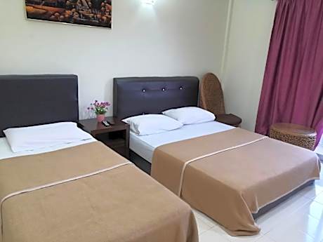 Triple Room with Balcony