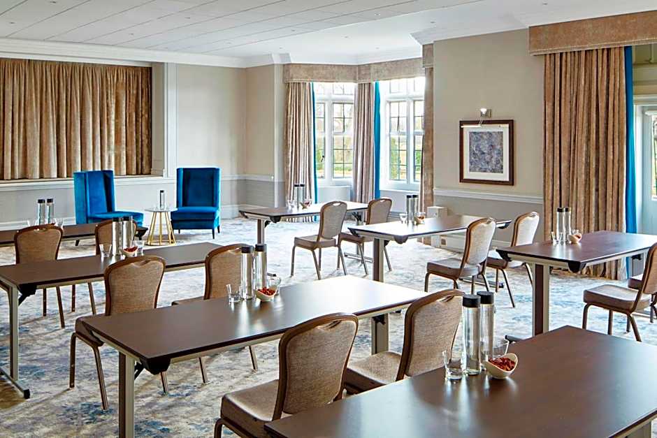 Hanbury Manor Marriott Hotel & Country Club