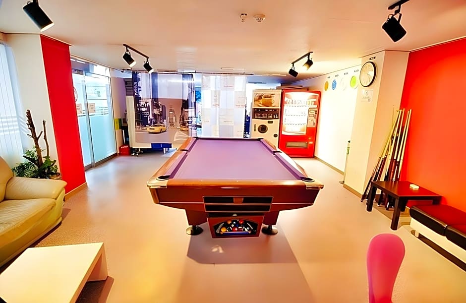 One Way Guesthouse Busan