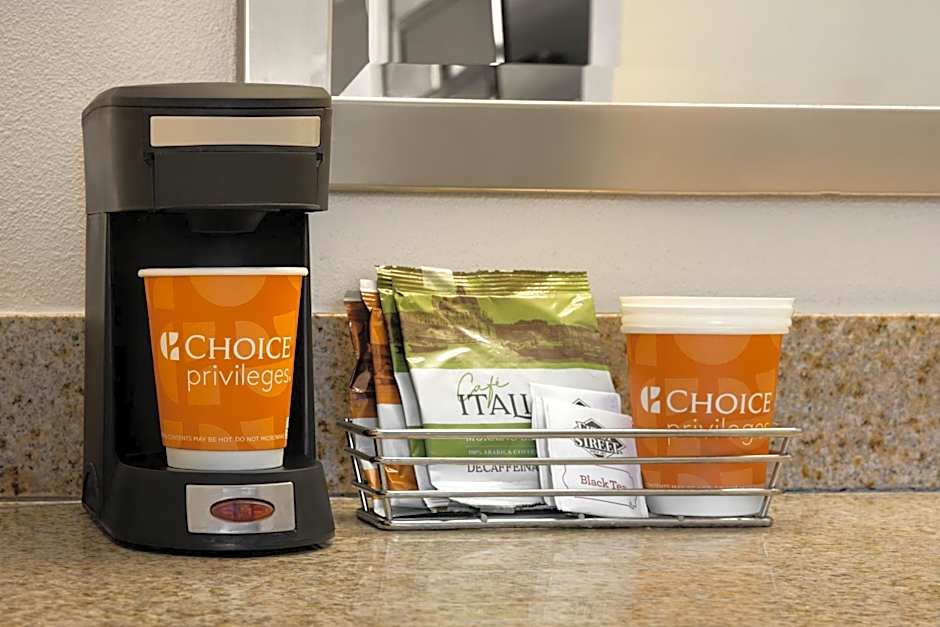 Quality Inn Lake Elsinore