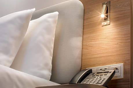 Standard Room with Two Single Beds