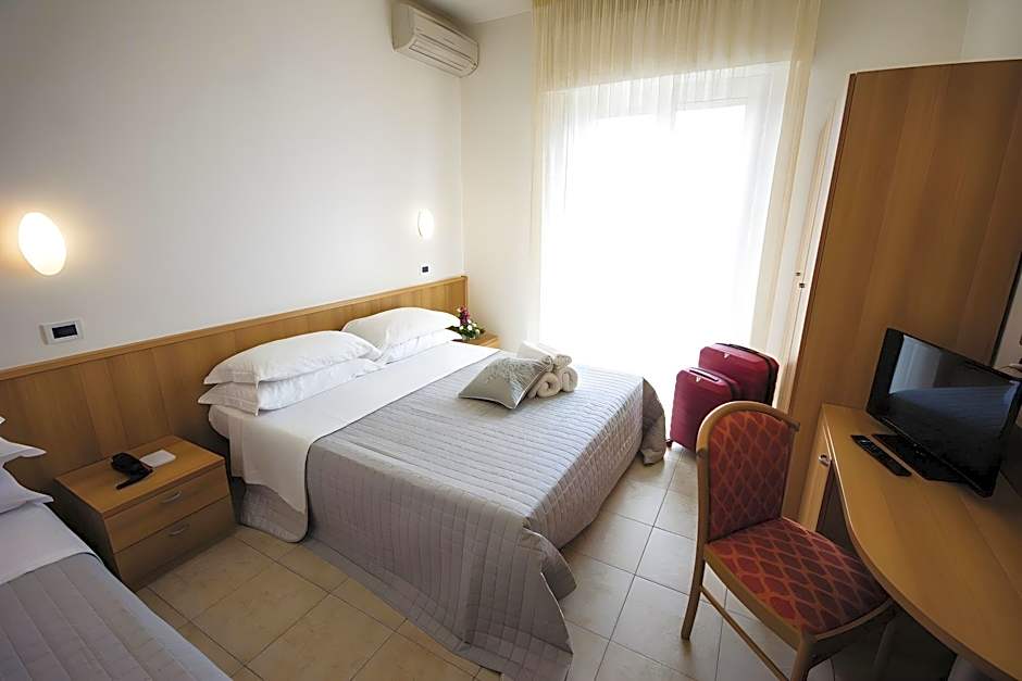 Adria Beach Hotel
