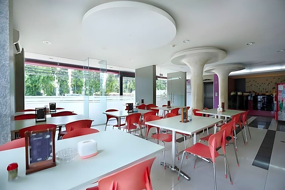 Collection O Manggis Inn