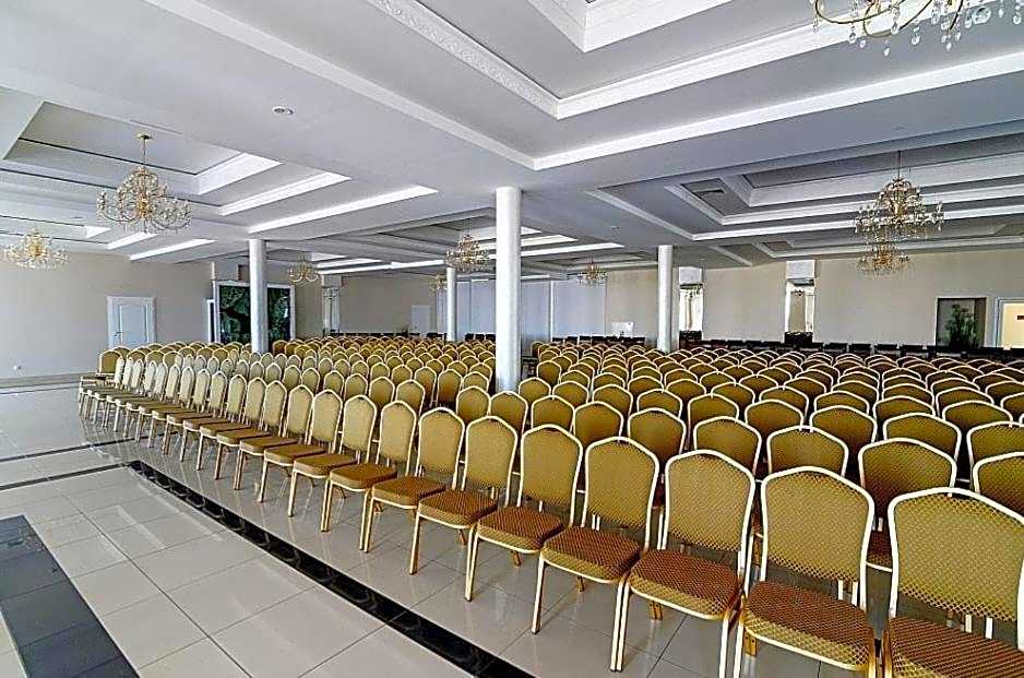 Centrum Eventowo- Konferencyjne Pałacyk Fantazja