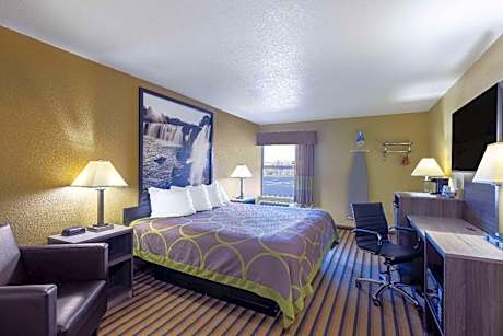 King Room - Non-Smoking