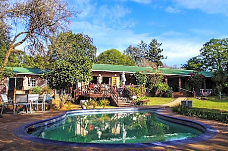 The Manderson Hotel and Conference Centre