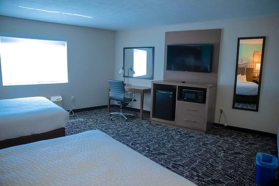 Clarion Pointe Indianapolis Airport