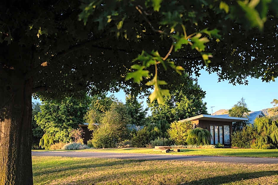 Dal Zotto Homestead & Petite Retreats