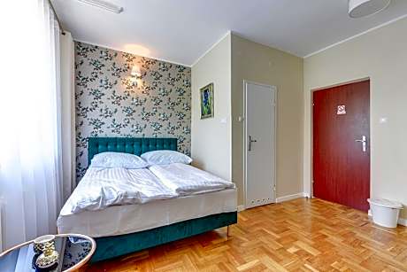 Double Room with Shower