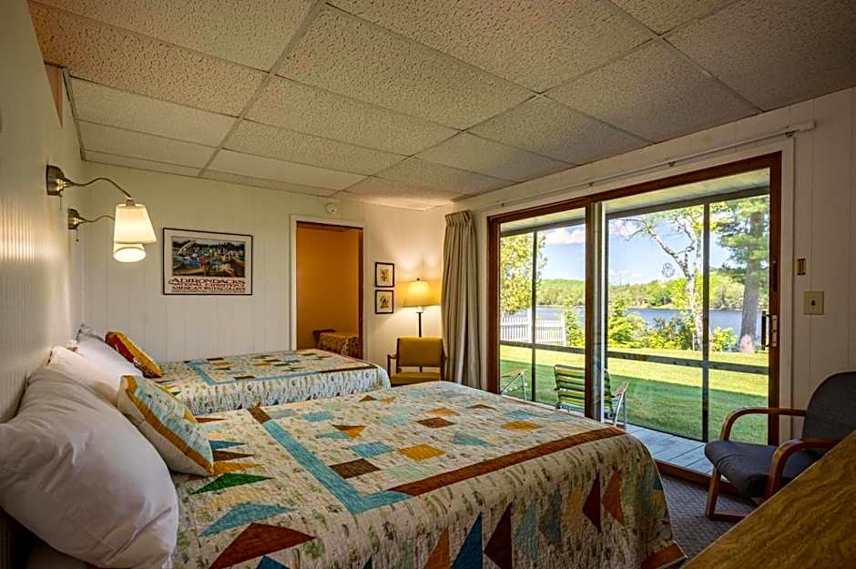 Sandy Point Motel