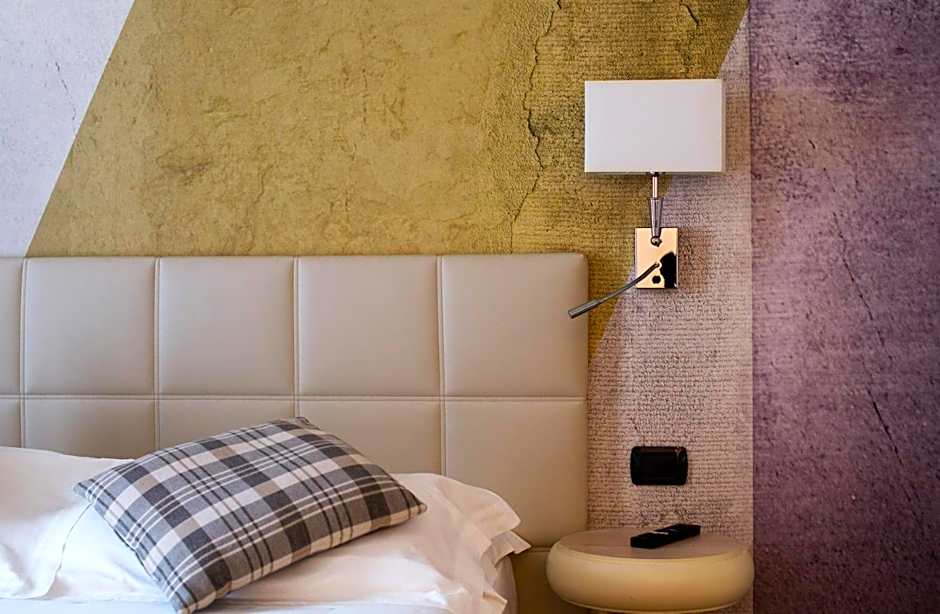 Duomo Hotel & Apartments