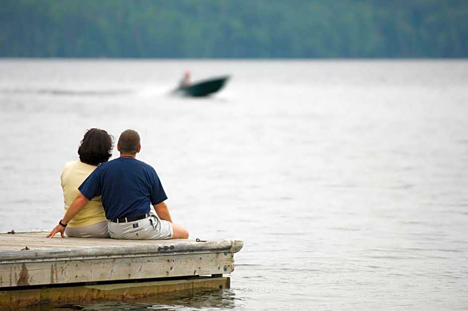 Auberge du Lac-à-l'Eau-Claire