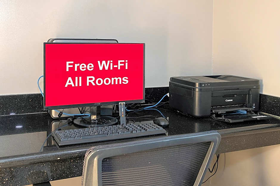 Red Roof PLUS+ St. Augustine