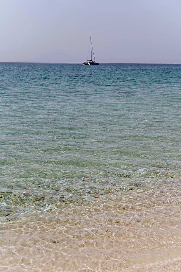 BLUE STONE Luxury Suites