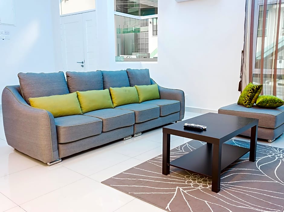 Shamrock Beach Villas Penang Seaview