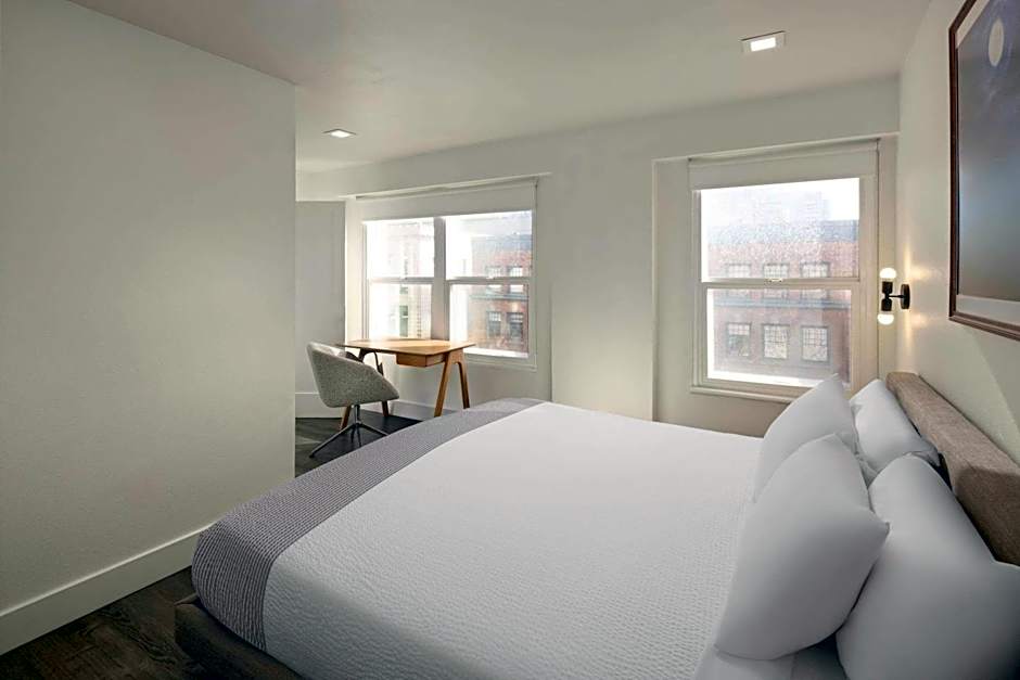 Reside Seattle Downtown, a Wyndham Residence