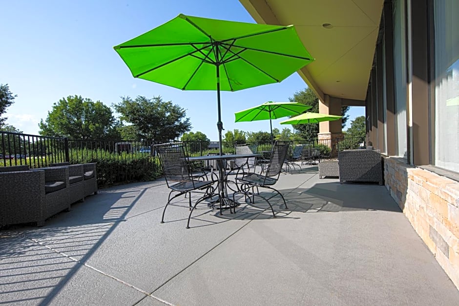 Holiday Inn Airport West Earth City By IHG
