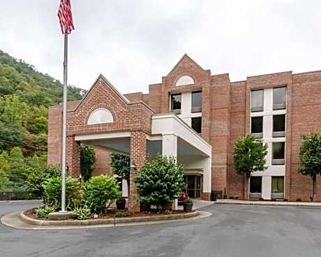 Comfort Inn & Suites Grundy