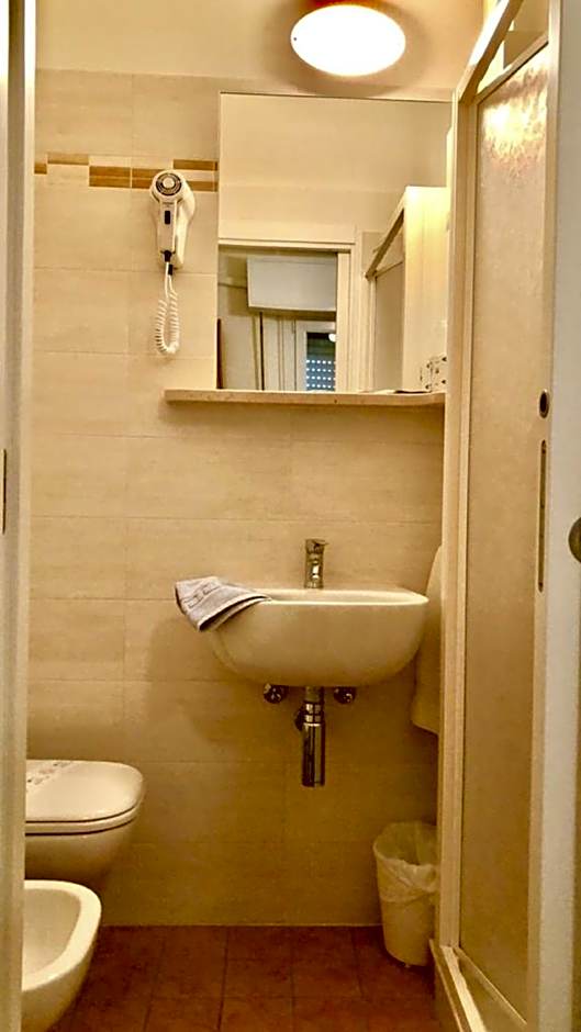 Hotel Alessi** Rimini