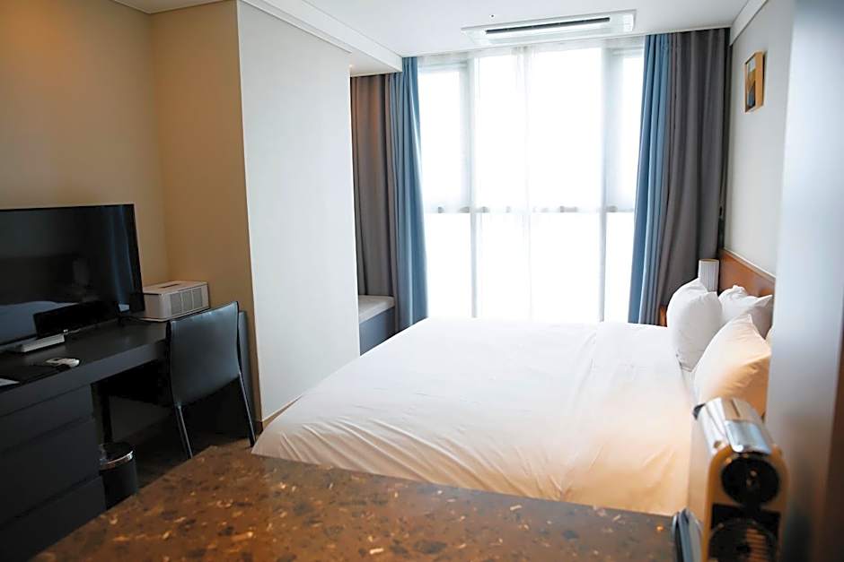 J One Hotel Cheongju