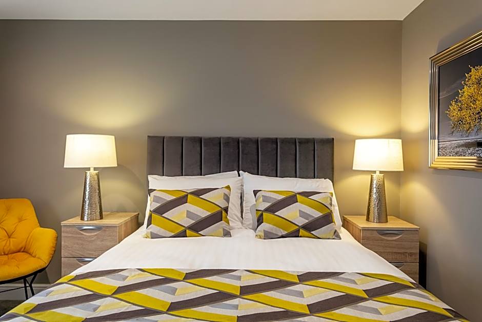 Roydon Marina Village Hotel