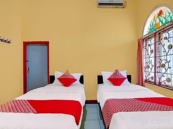 OYO 92497 Penginapan Pasir Indah Syariah