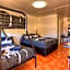 Halls Creek Motel
