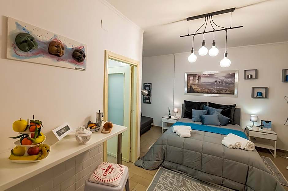 Yes I Know My Room - Magica Napoli