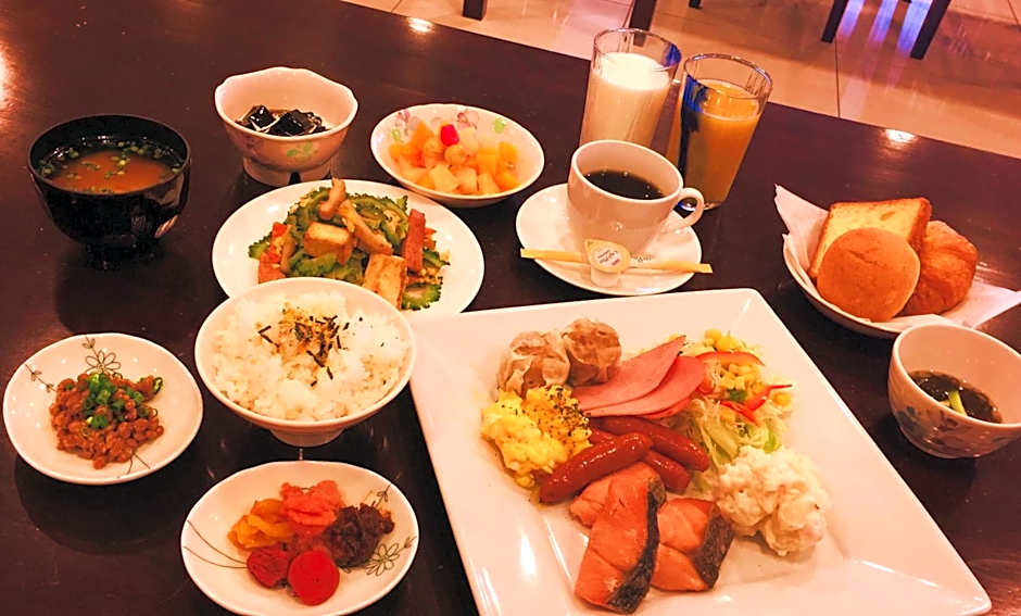 Hotel Peacely In Miyakojima Nexus