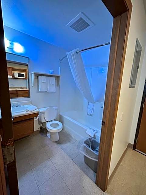 WoodSpring Suites Columbus near Fort Benning