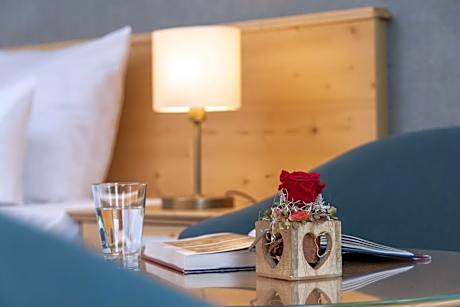 Superior Single Room with Balcony and Harbor View