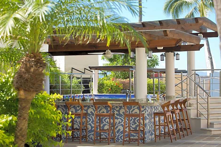 Crown Paradise Golden All Inclusive Adults Only