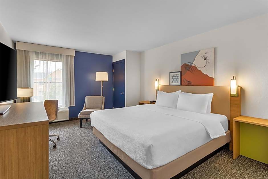 Spark by Hilton Dayton Fairborn