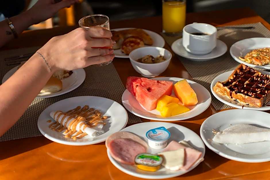 Afago Mareiro Hotel