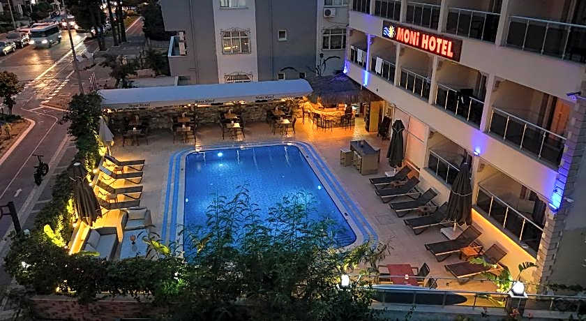 MONİ HOTEL