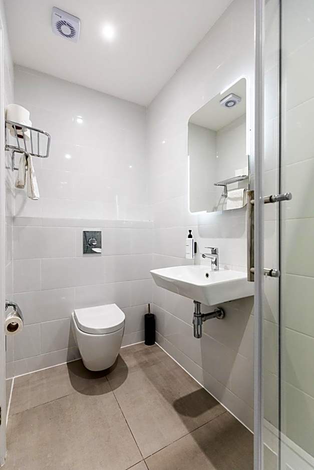 The Chapter Hotels - The J Hyde Park