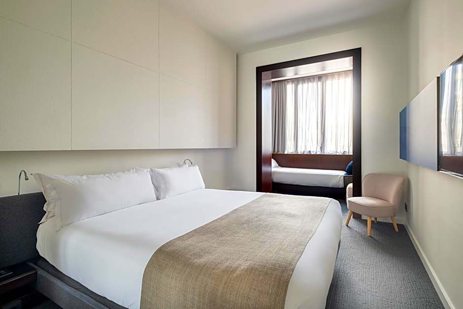 Sixtytwo Hotel