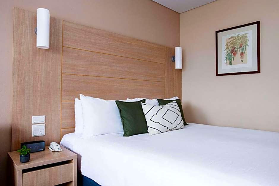 The Terrace Hotel Adelaide