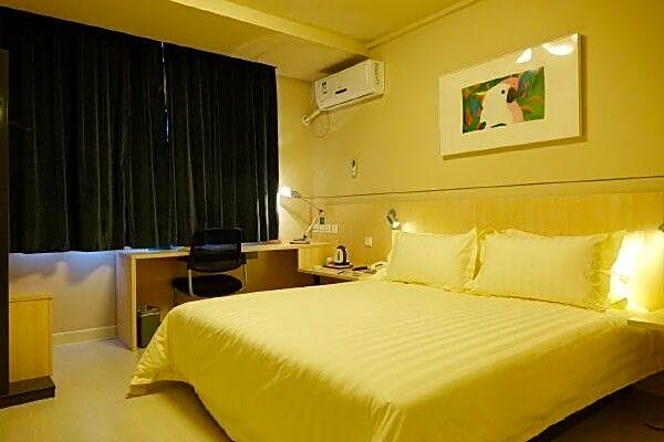 Jinjiang Inn Baoding Railway Station