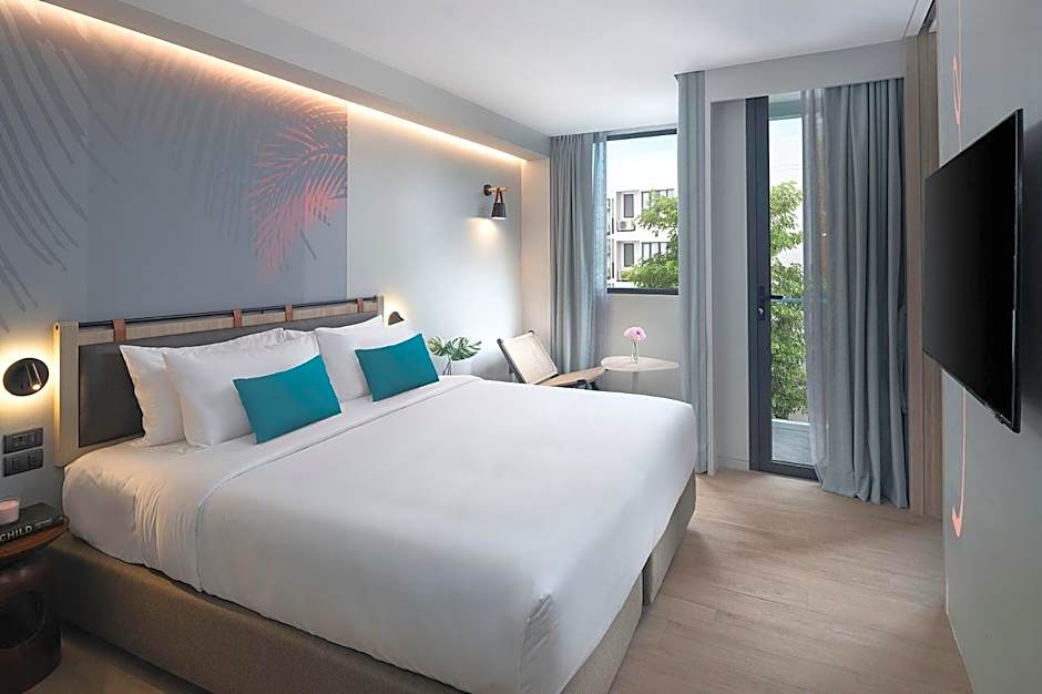 JonoX Phuket Karon Hotel