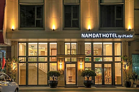 Nam Dat Hotel by D'Lecia Ha Long