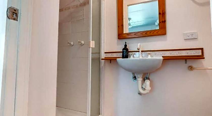 Noosa Hinterland Escape