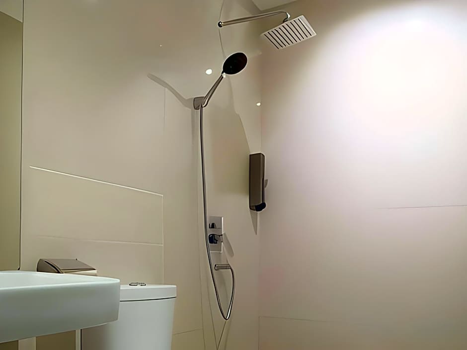 T Hotel Jalan Sultanah